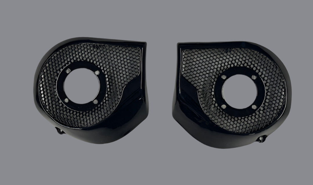 23.5 CVO+  Harley Davidson STREET GLIDE GRILL W/TWEETER