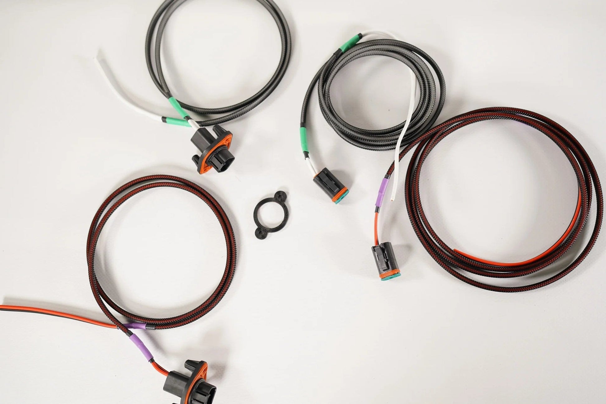 Davidson Audio Amp Installation Products Davidson Audio Indian Challenger/Pursuit Saddlebag Lid Speaker Wire Harness