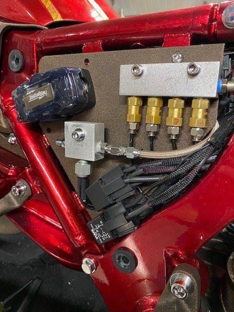 Curly's Inc Amp Installation Products Curly's SIDE COVER INNER MOUNTING PLATE