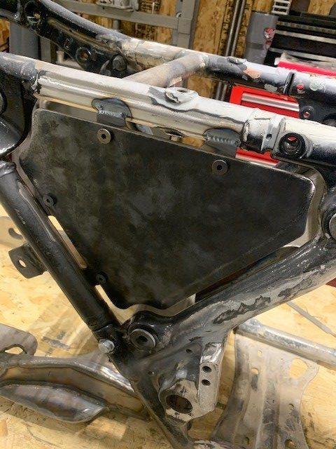 Curly's Inc Amp Installation Products Curly's SIDE COVER INNER MOUNTING PLATE