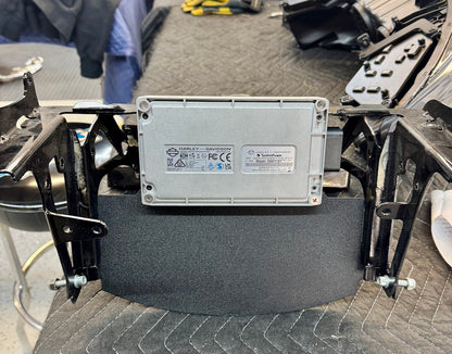 23.5 CVO and 2024- up Road Glide Custom Amp Rack