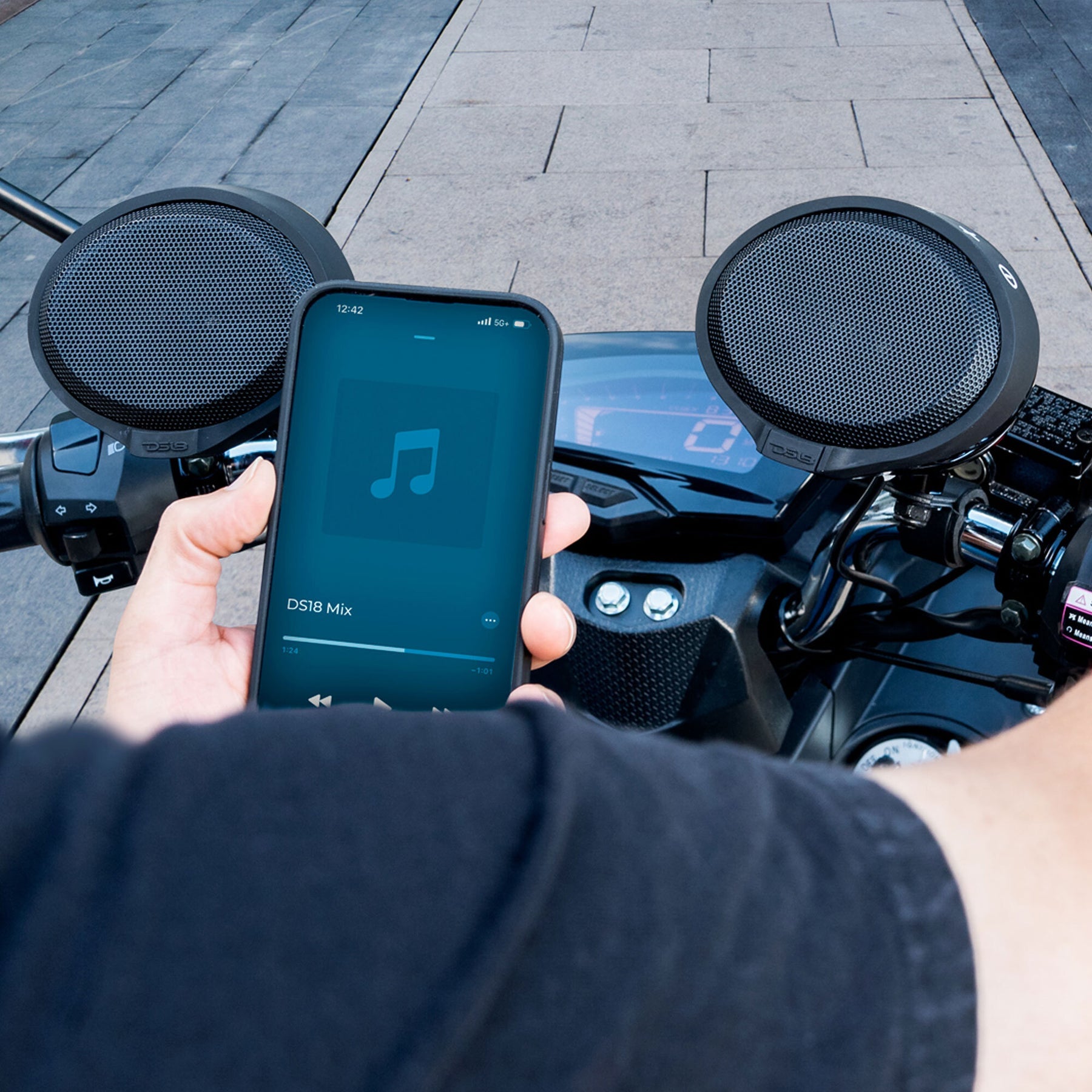 RYDERBT on bike – Bluetooth control