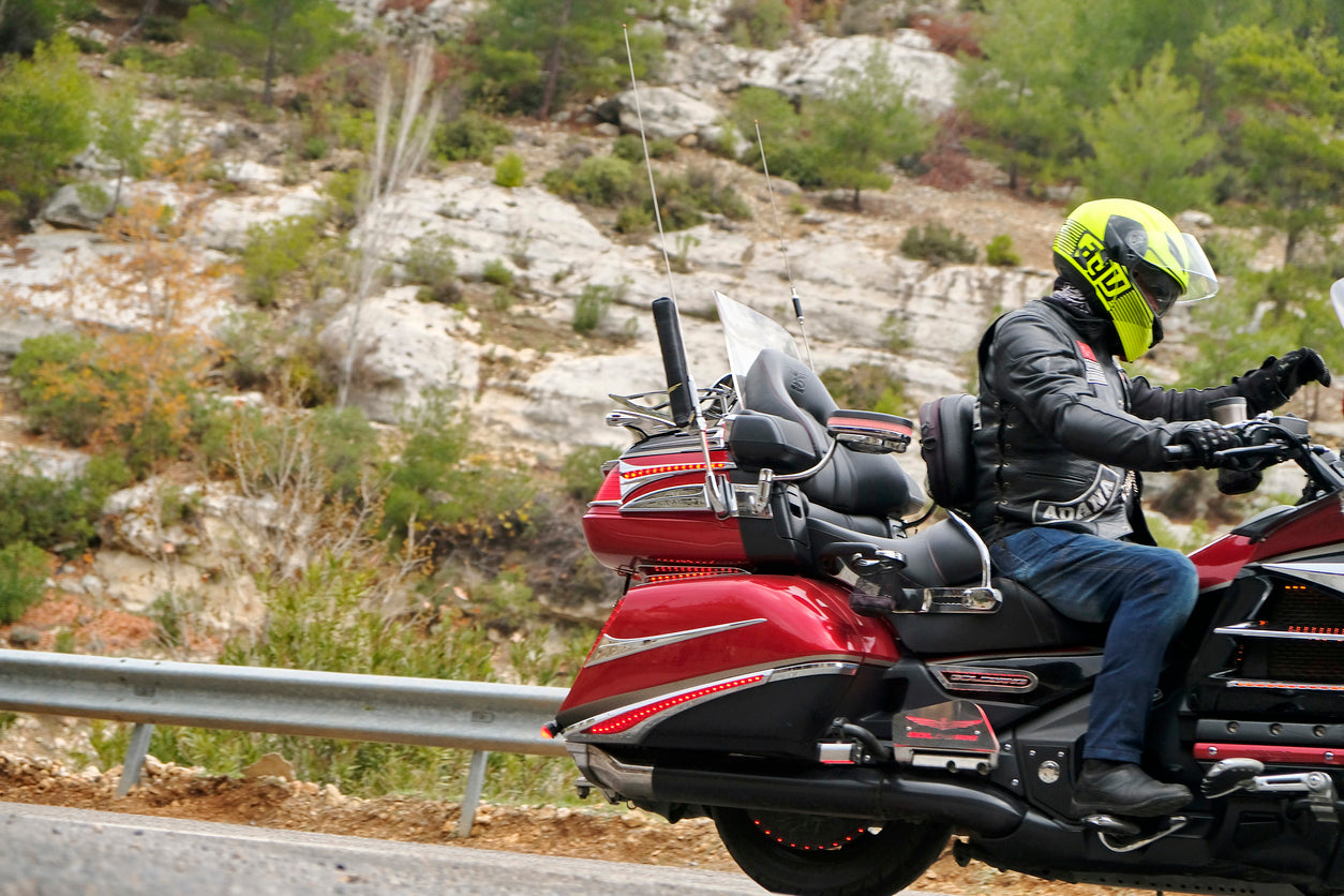 Harley-Davidson Touring motorcycle for Garage Bagger Stereo motorcycle audio speaker amplifier and DSP upgrades